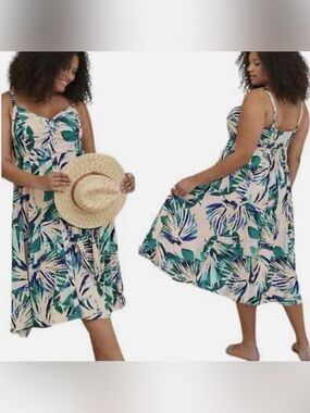 NWT torrid Tropical-Leaf Midi Dress